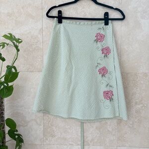 Speechless Green Seersucker Wrap Skirt Embroidered Roses Cottagecore Size S